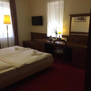 Фото номера Двухместный номер с 1 кроватью Отель Hotel Diamond w Białym Dworku г. Румя 2